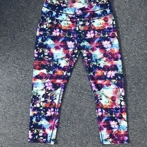 Floral Athleta Capri